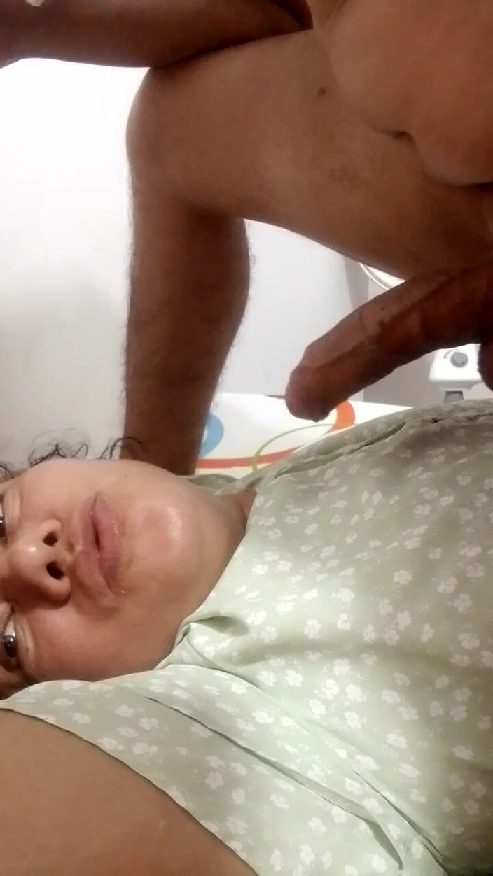 Valkyrie and Luigy Couple: Blowjob dengan telur menghisap teman wanita saya menghisap telur saya,...