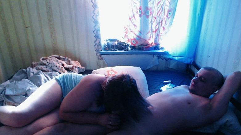 SchoolPrincess: Chubby Glasses Girl on All Fours Sucks &amp; Rims His Ass...