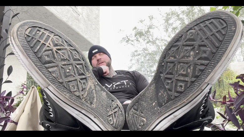 Jasons feet: 我要在这里放松