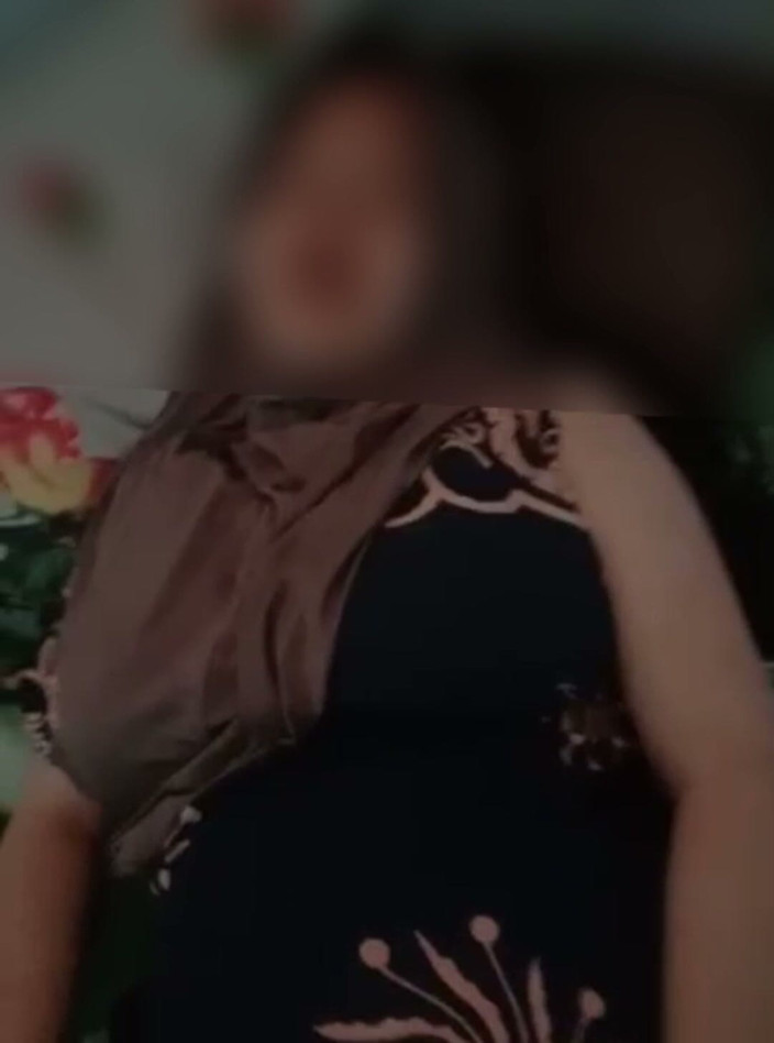 Famly sex: Vzdychání vesnická holky v hidžábu je opravdu velmi lahodná část 2