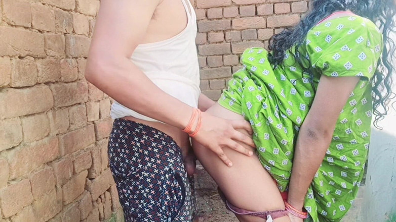 Trilokinath: Indická krásná milf služka ošukaná jiným hlídačem, skutečné hardcore sex...