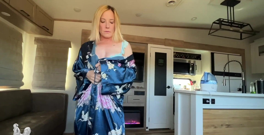 Jane Cane: 新しい継母との出会い ネタバレ注意:口の中にペニスが入るのにそれほど時間はかかりません。