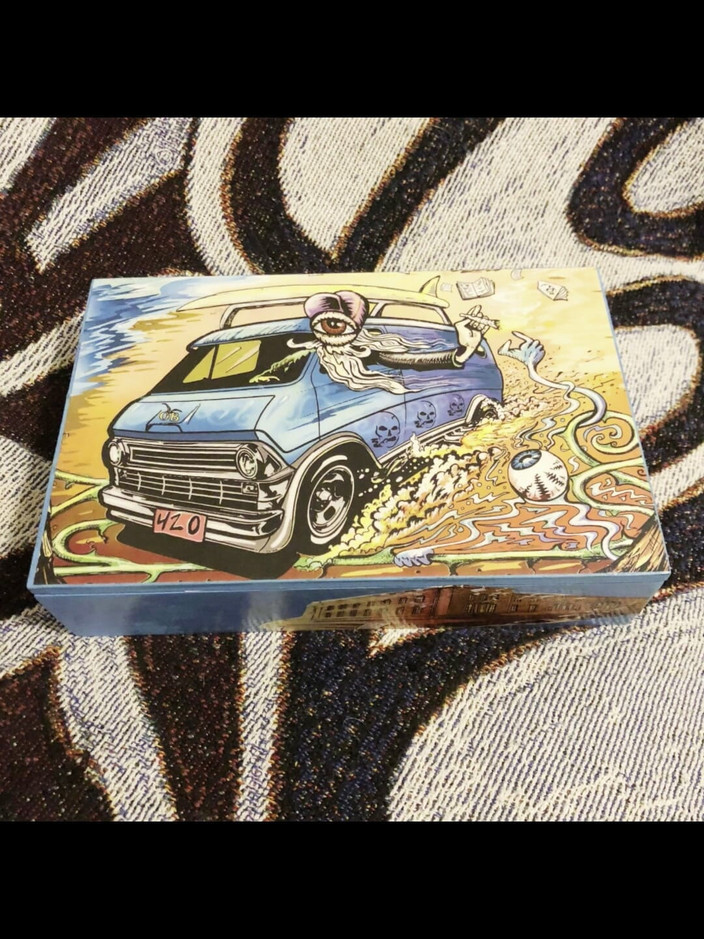 Suzy Wylde: Suzy Wylde, Resim ve Kullanılabilir Öğeler Oluşturan Bir Yaratıcı