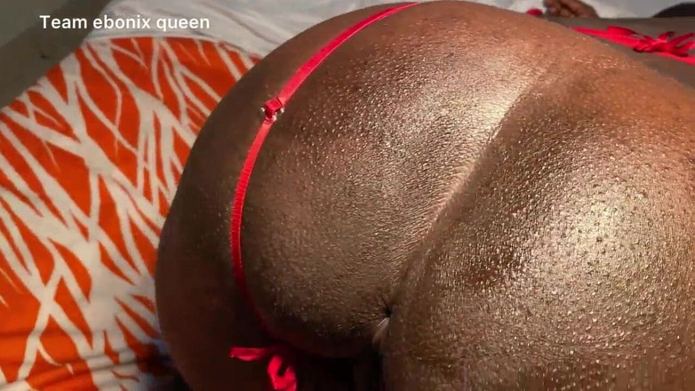 Ebony Legeng: Hamile zenci kraliçe için anal riskli anal
