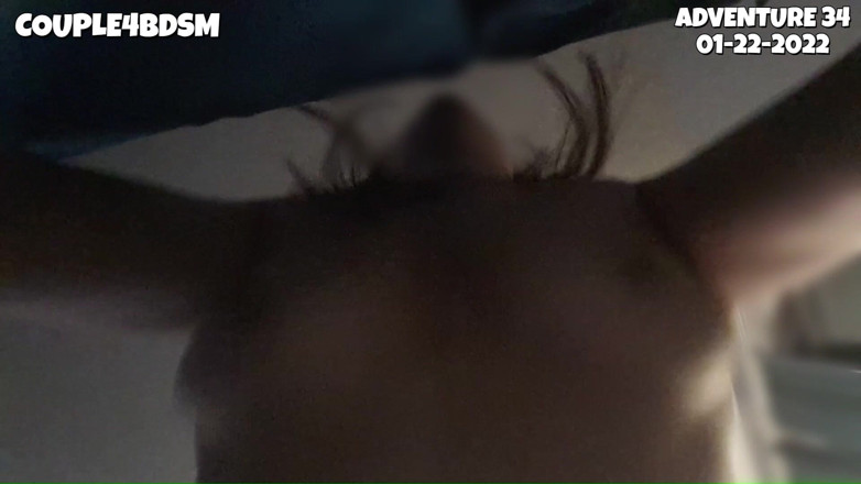 Couple4bdsm: 내 자지를 빨아주는 거유 밀프