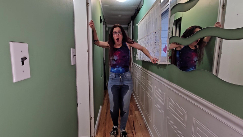 Nerdy_faery: Zwilżanie moich dżinsów sprawia, że tryskam