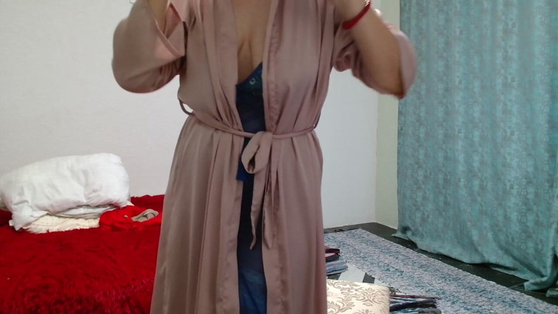 ANGELA_LADY: Mijn slipje in mijn harige kut maakteeen