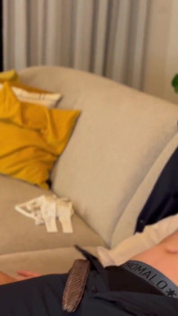 Sofa threesome mia nins, anouk grey dan nick yellow