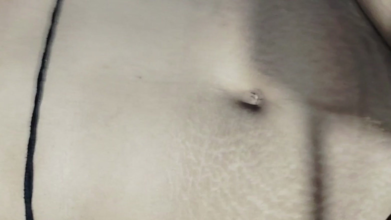 Varma gi: Heißes video, romantisches video