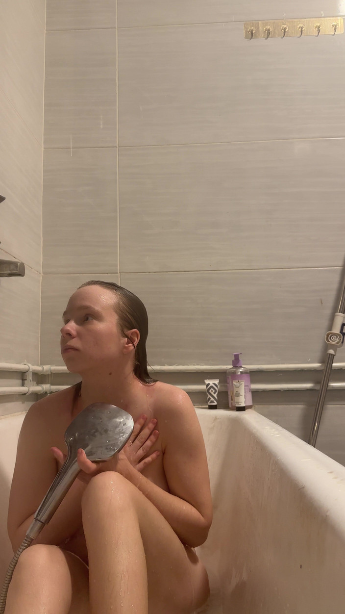 SweetLucy96: Apakah Anda ingin berbusa saya?