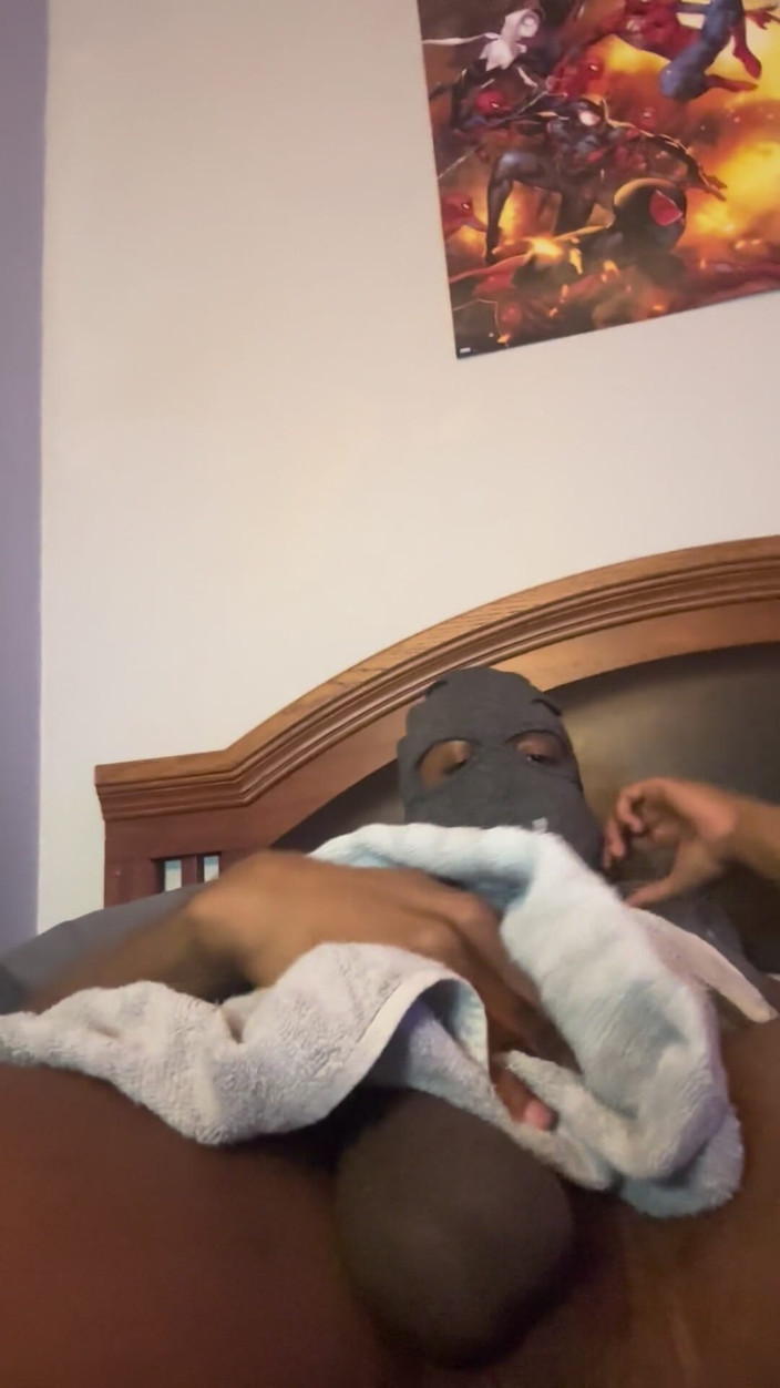 NineInchBro: My First Xhamster Cum Shot