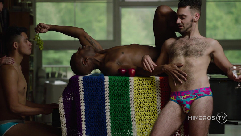 Himeros.tv: Play party se spodním prádlem