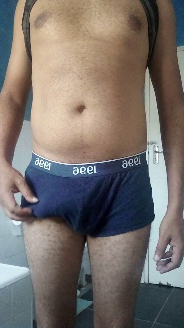 Gthang Meow: ホットコックフィーダー...