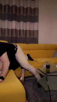 Het romantisk sex med en ny granne som kom för att presentera sig för mig Dada Deville