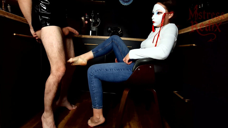 Mistress Redix: 포르노 시청에 대한 처벌