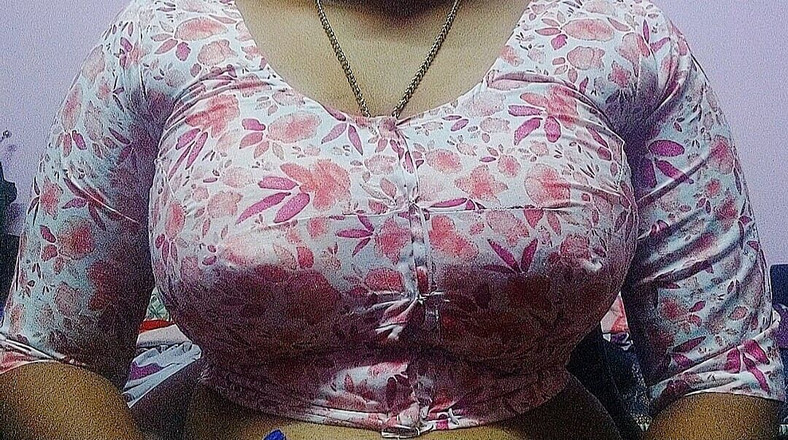 Desi Mohini: Дезі красива гаряча індійська вчителька, секс-студент