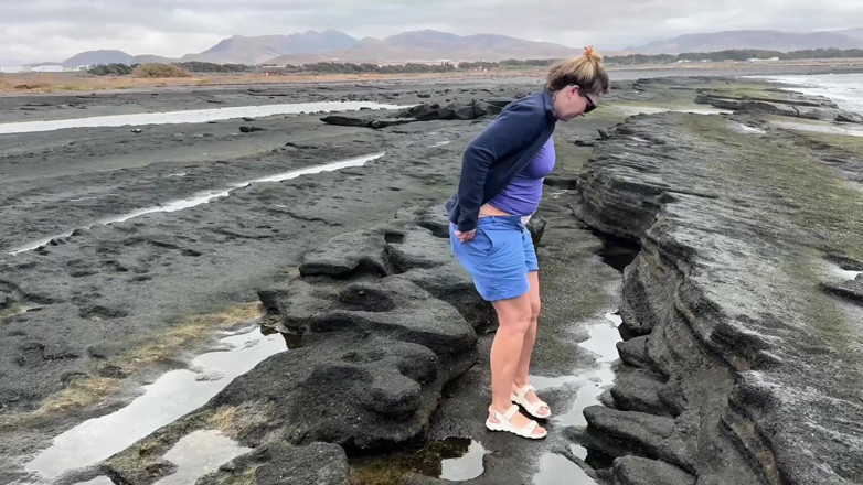 Emma Voyeur: Pissing Outdoors Compilation on the Beach