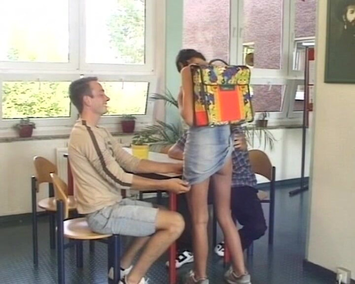 BB Video - Vintage Story: German Amateur Teen Threesome FMM Babe Brunette Fucked #7