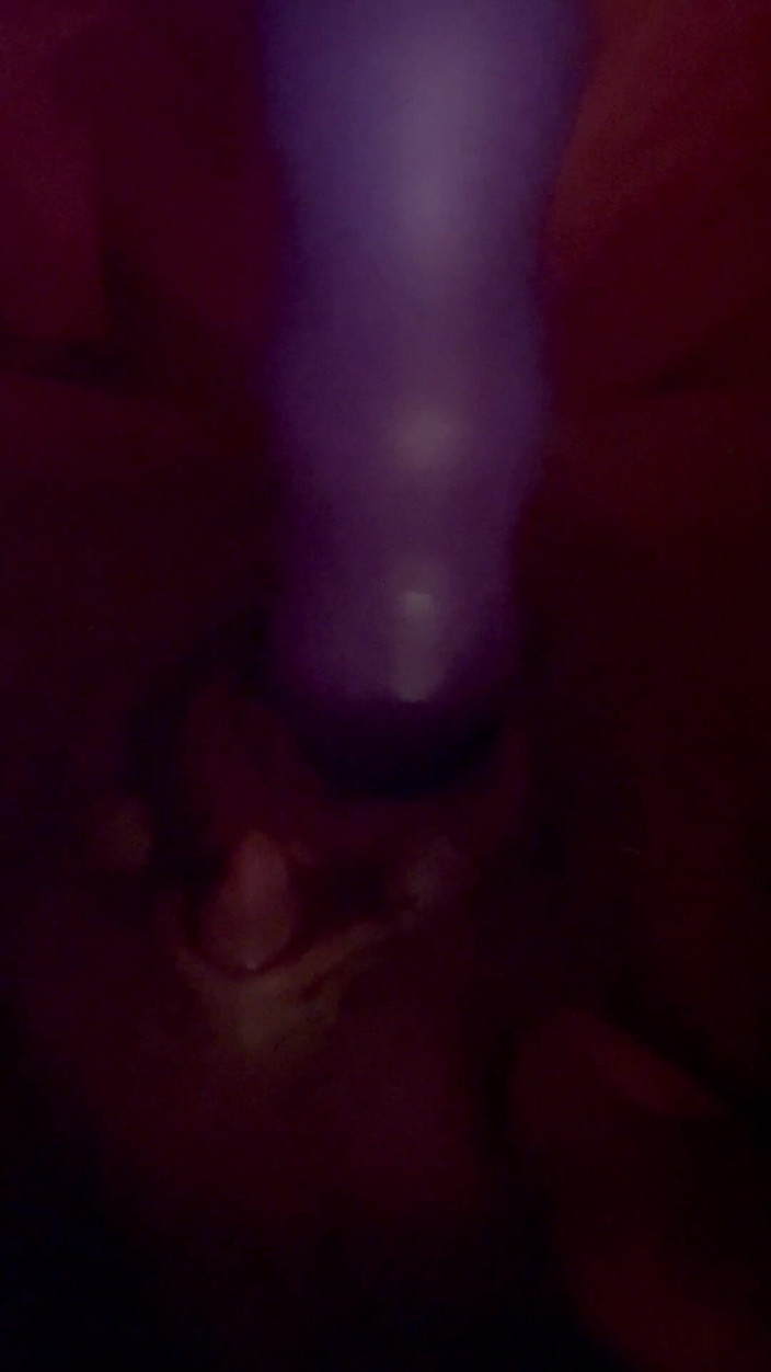 Tiny stepmama: Fuk me com My Toy