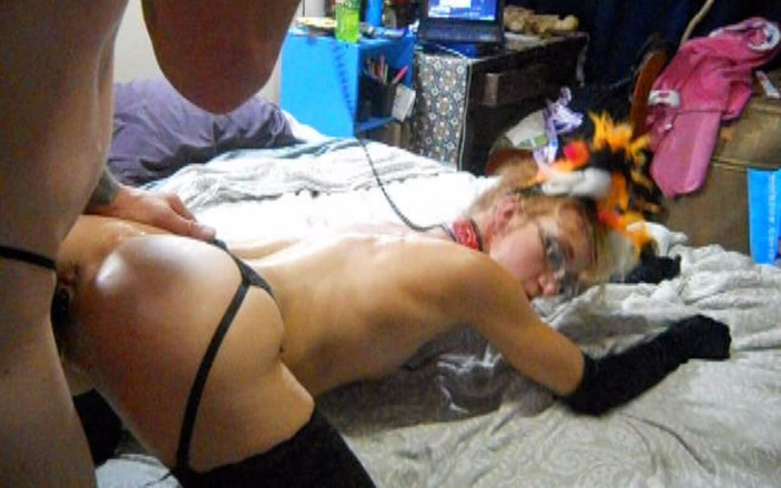 Jayandmeowmeow: Foxy and the Big Bad..... Baiseur-renard !