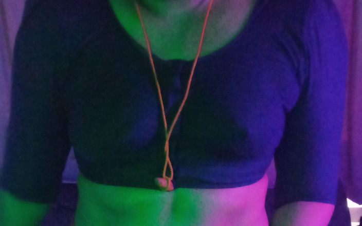 Goddess Silk Smita: 부상당한 암마와 그녀의 도움의 배다른 아들의 판타지 롤 플레이