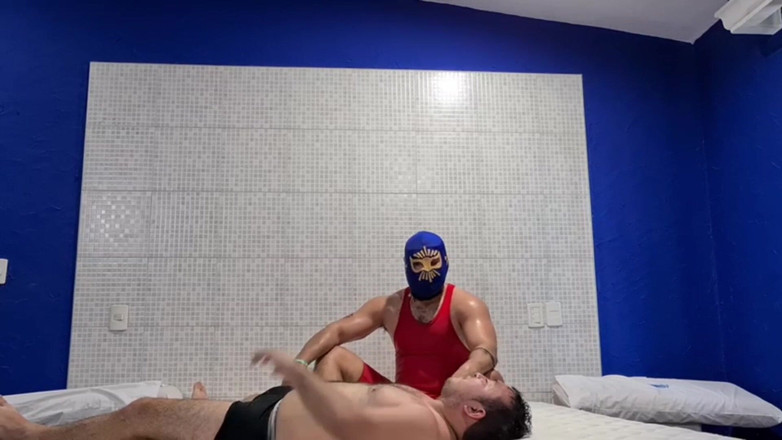 Robgrappler: Match de domination : Robgrappler vs Llaje Lutteur, partie 2