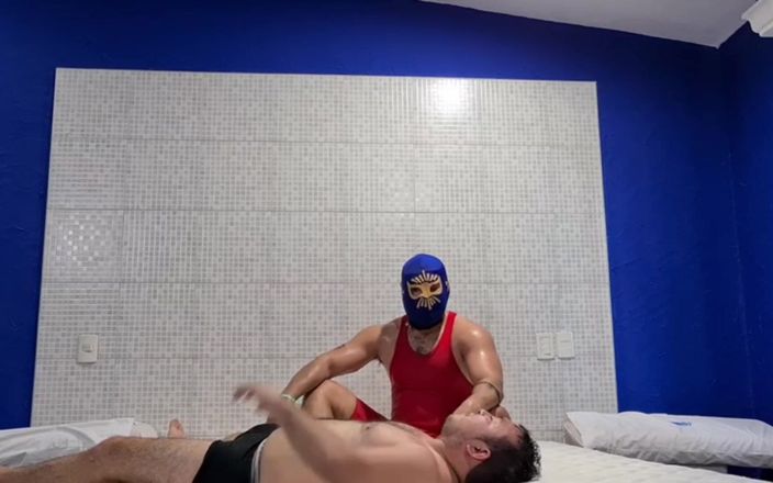 Robgrappler: Dominace Zápas: Robgrappler vs Llaje Wrestler část II