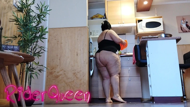 Only Riderqueen BBW Step Mom Latina Alone: Solo io cavalcando un gran culo latina bbw milf