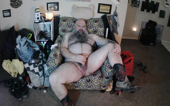 Monk3yMing0: Urso peludo Monk3yming0 com minhas pernas grossas abertas