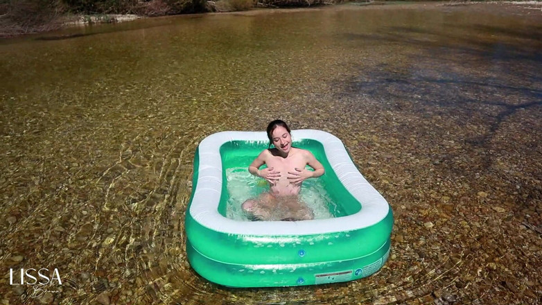 Lissa Brown: Ik duik erin met mijn pyjama en sokken aan