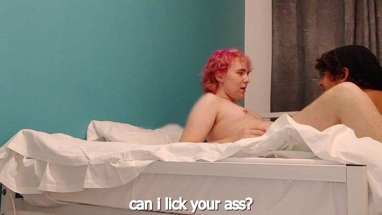 LeoTeenLatinos: 和London Twink一起给我的男友戴绿帽 - “粉色阿尔菲”