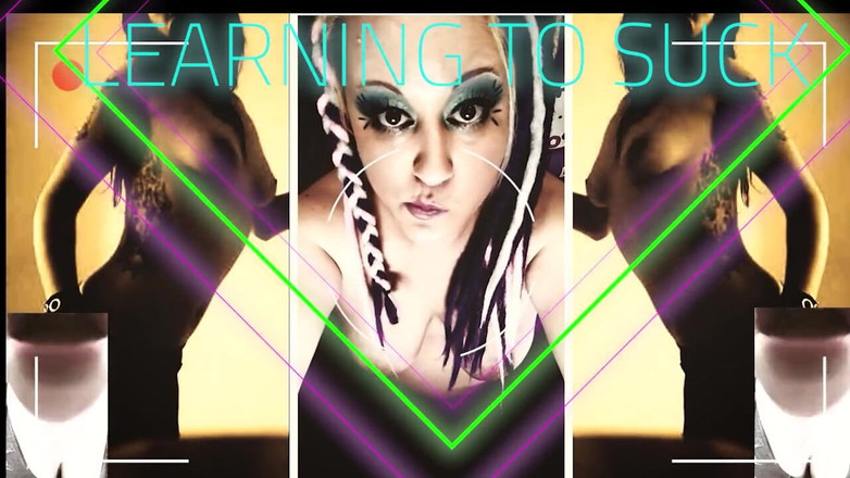 Campsissyboi: 귀여운 남친을 빨고 싶어하는 발정난 이복 여동생