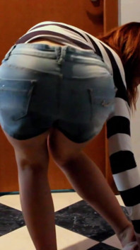Skinny Redhead Cleaning Her Pipi Accident, She Just Wet Her Short Pants with Her Hot Pee