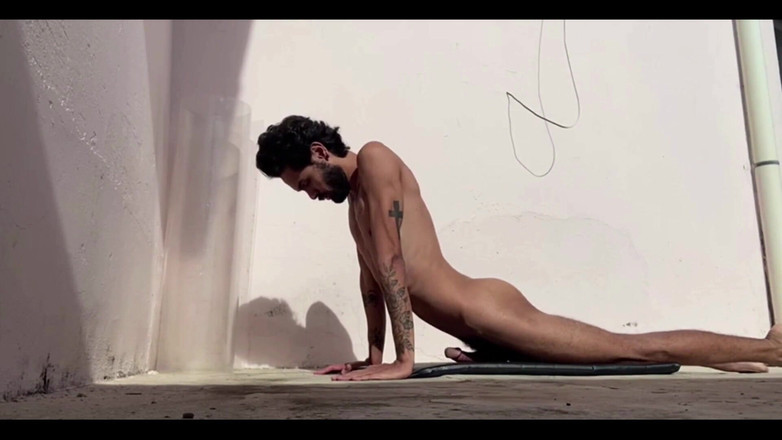 arabeputo: Esticando-se na manhã animada.