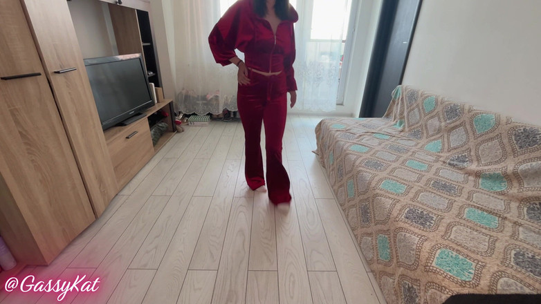 GassyKat: Senin için osuruklarımı sallıyorum