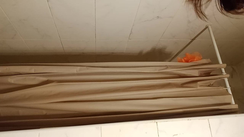 Akasha7: 完璧な女の子が自分のアソコを直す