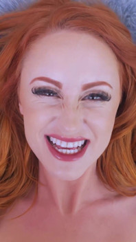 Esguichando ruiva