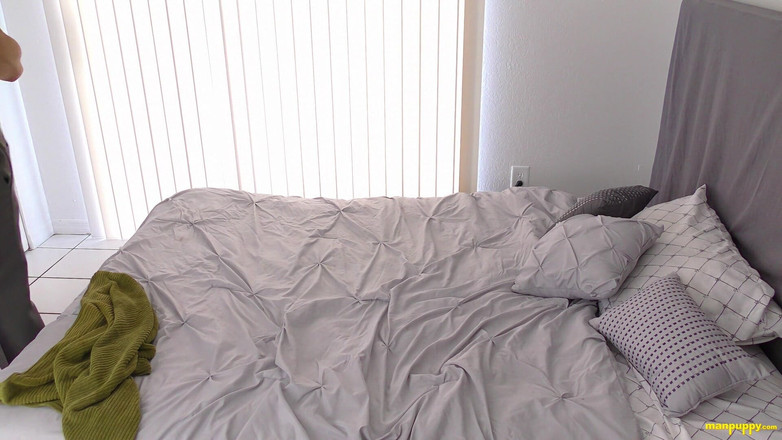 Man Puppy: Pantimedias, estrella de boda