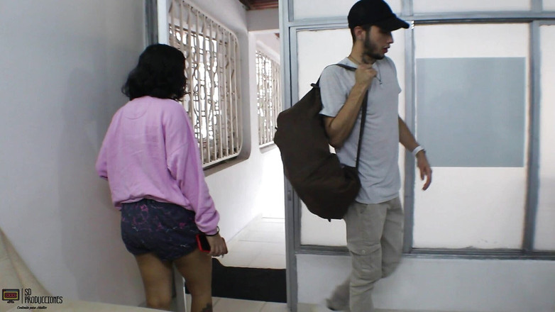 Vayolet: Eski üvey anne üvey oğluyla ilk kez sert seks yapıyor