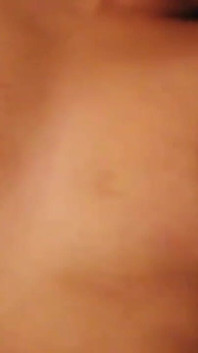 Cute booty Pinay pounded by big cock foreigner