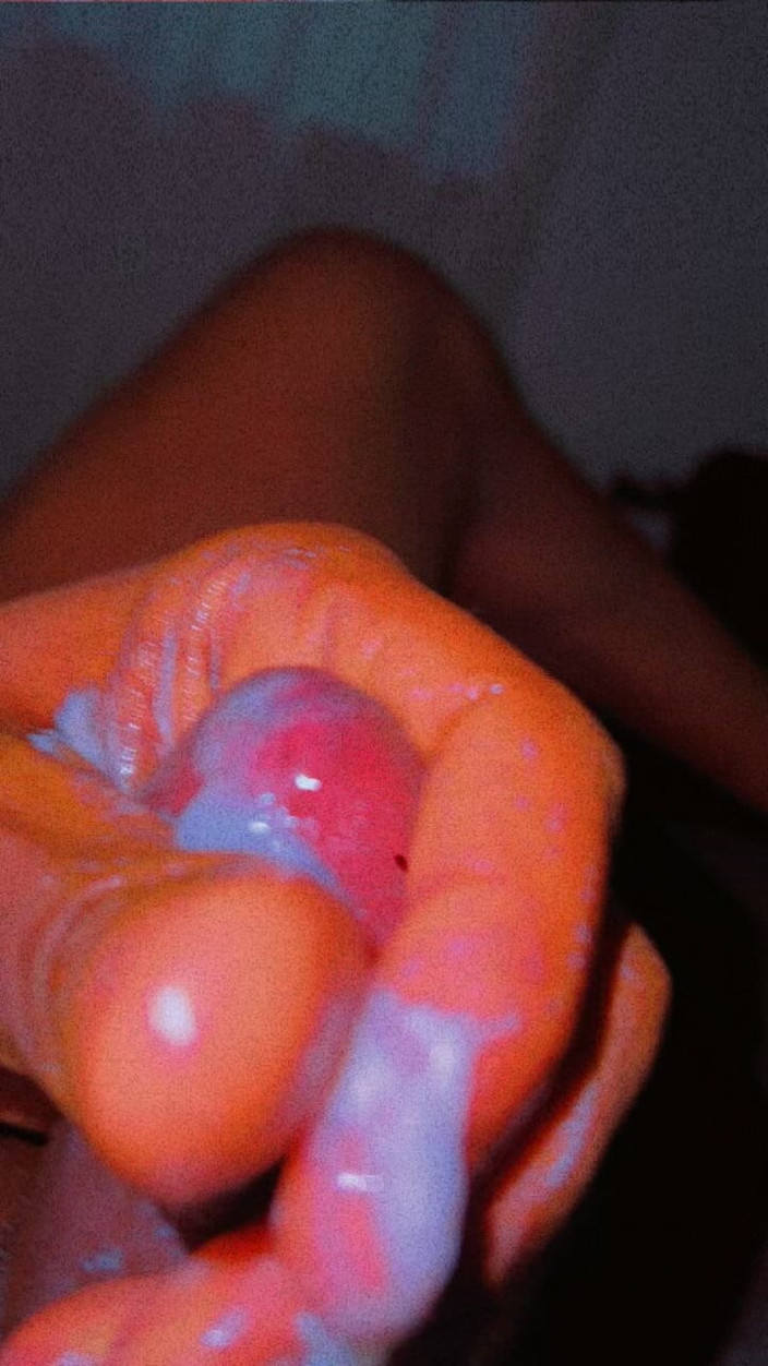 Anibutler1: Silný orgasmus sténání