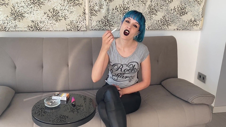 Candystart Videos: 趁我抽烟的撸管指挥倒计时