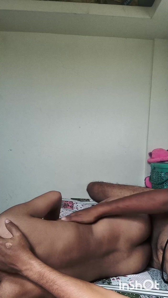 Desishycouple: Shivani Bhabhi hardcore seks met vriend echtgenoot volledige video.