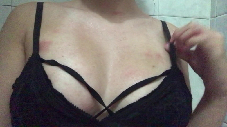 Thebeautybadby: le tette più grandi e più ricche