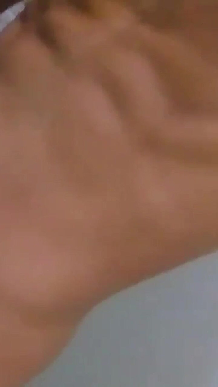 Vida Noite: Gang up em bundas desleixadas