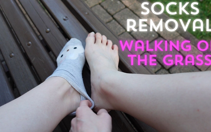 HotRedWildcat: Socks Removal and Walk Barefoot on the Grass