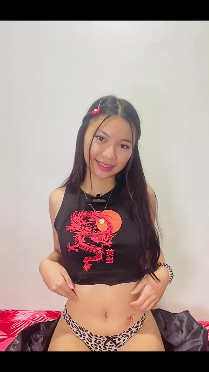 Cherrryblisss: Cute Girl