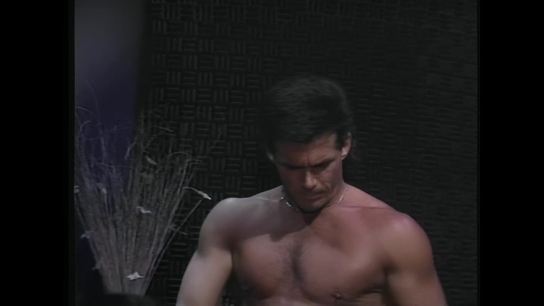 The Unforgettable: 크리스탈 골드의 맛있는 질이