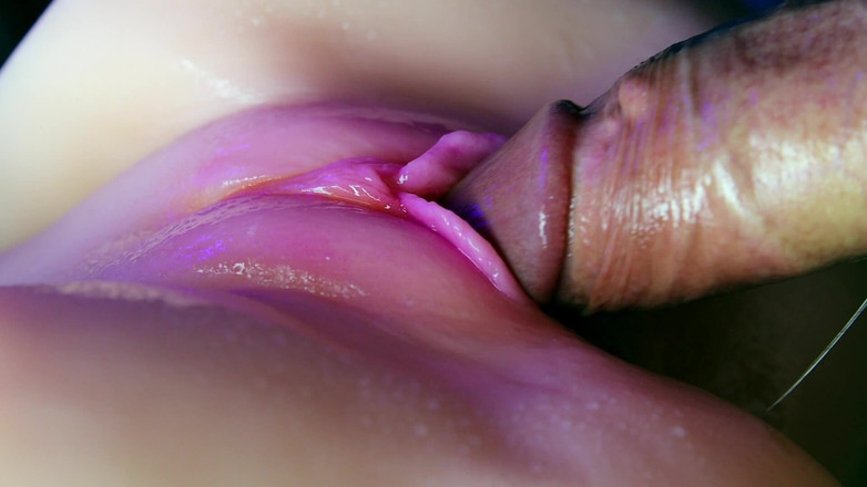 SEXY_GUYBEST: Šťavnatá kundička detail absorbuje část spermatu z velkého ptáka a Slurps!