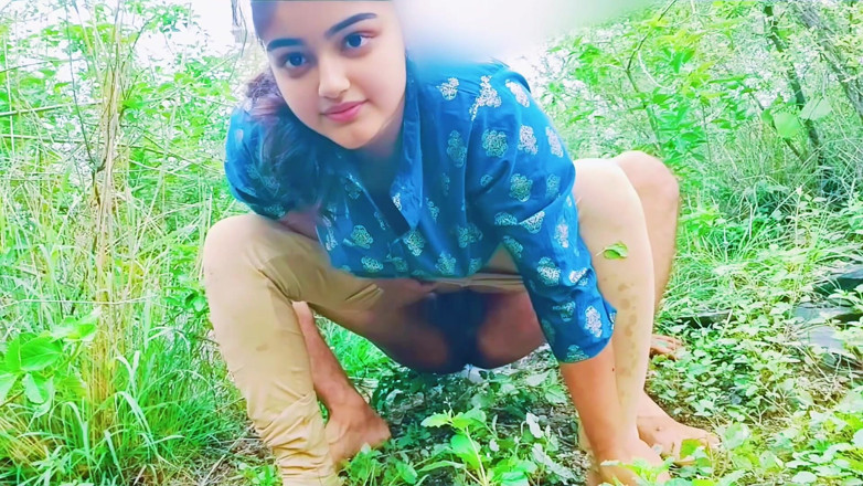 Your_aisha: Indian Village Girl First Time Fuck Her Tight Pussy Outdoor...